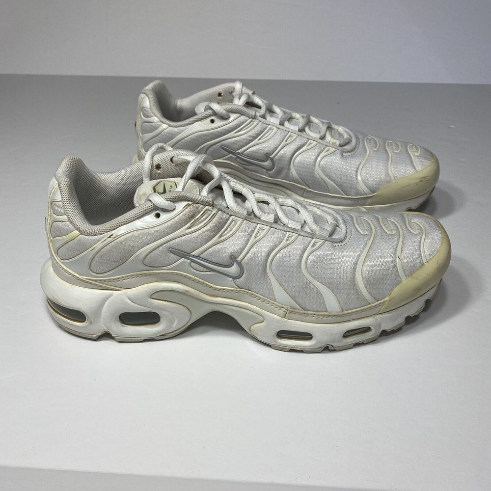 Nike Air Max Plus GS 'White Metallic Silver' Youth Shoes Sneakers CW7044-100 7Y
